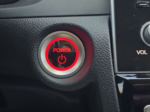 Used 2020 Honda Insight Touring image 27