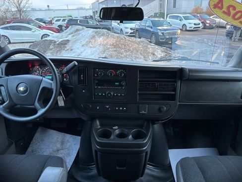 Used 2024 Chevrolet Express 2500 image 26