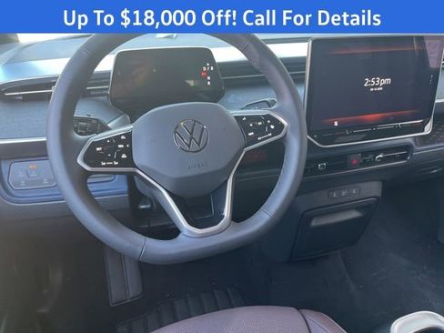 New 2025 Volkswagen ID. Buzz Pro S image 32