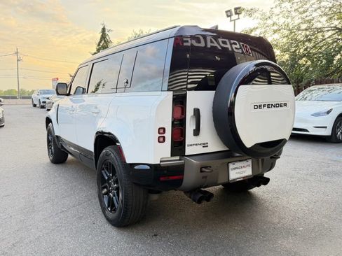 Used 2021 Land Rover Defender 110 X-Dynamic HSE AWD/4WD image 8