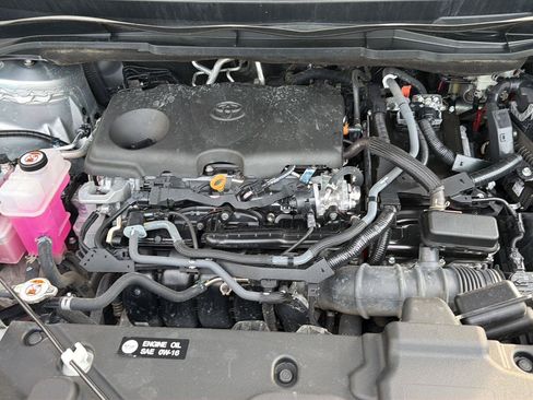Used 2023 Toyota Sienna Platinum FWD image 37