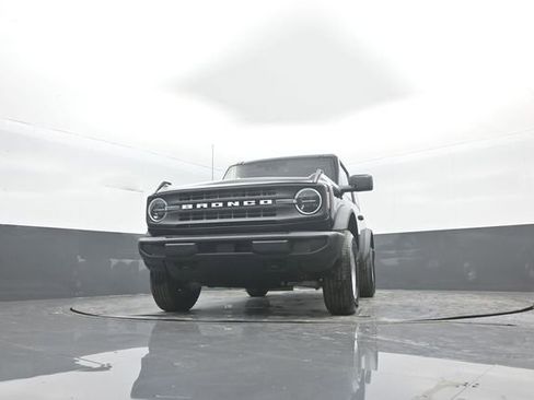 New 2026 Ford Bronco Base image 31