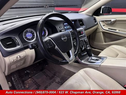 Used 2012 Volvo S60 T5 w/ Climate Pkg FWD image 11