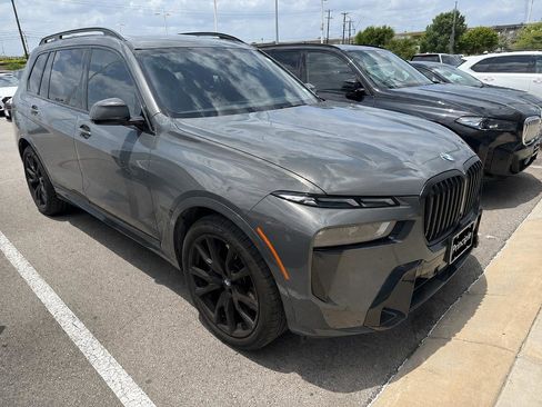 Used 2026 BMW X7 xDrive40i w/ Executive Package AWD/4WD image 2