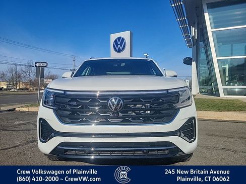 Certified 2025 Volkswagen Atlas Cross Sport SEL Premium R-Line image 22