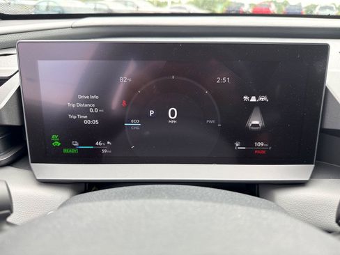Used 2026 Toyota RAV4 AWD Plug-in Hybrid image 14