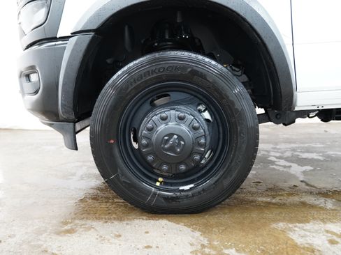 New 2026 RAM 5500 Tradesman AWD/4WD image 11