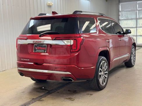 Used 2021 GMC Acadia Denali w/ Denali Technology Package image 5