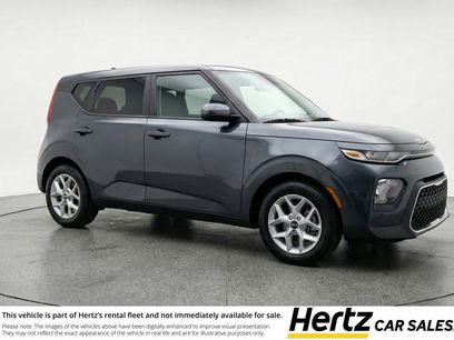 Used 2025 Kia Soul LX w/ LX Technology Package