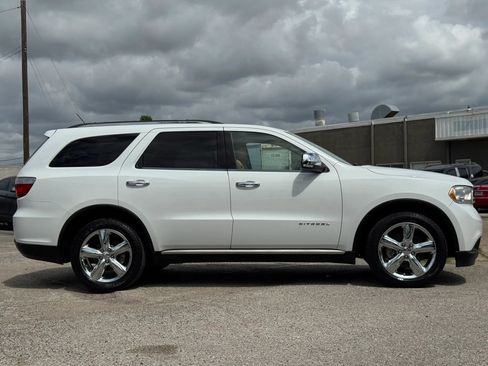 Used 2013 Dodge Durango Citadel w/ Technology Group RWD image 8