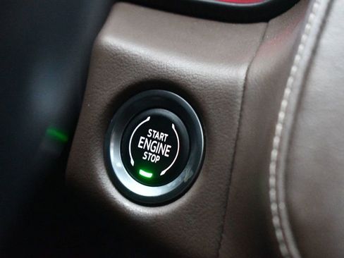 Used 2021 Chevrolet Tahoe High Country w/ Premium Package image 31