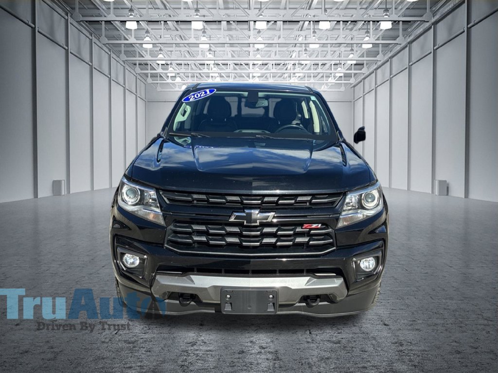 Used 2021 Chevrolet Colorado Z71 w/ Z71 Midnight Edition AWD/4WD image 11