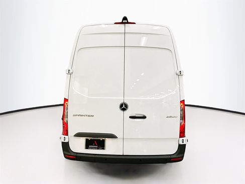 New 2025 Mercedes-Benz Sprinter 2500 image 7
