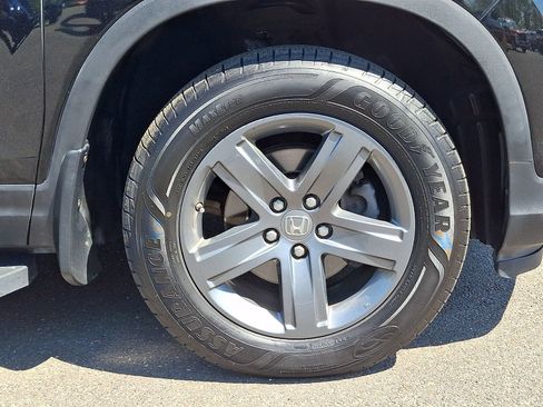 Used 2017 Honda Ridgeline Black Edition image 9