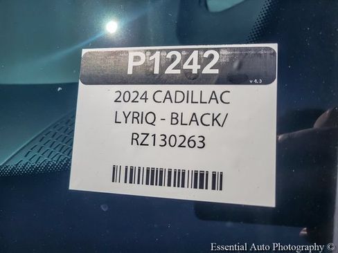 Certified 2024 Cadillac Lyriq Sport w/ LPO, Floor Liner Package AWD/4WD image 35