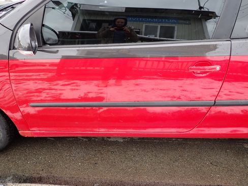 Used 2008 Volkswagen Rabbit S image 17