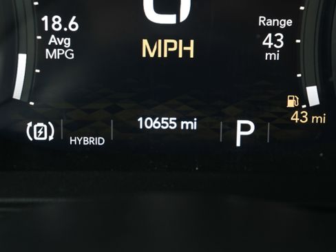 Used 2025 Jeep Wrangler Sahara w/ Safety Group image 22