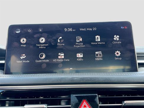 Used 2025 Genesis G70 2.5T RWD image 15