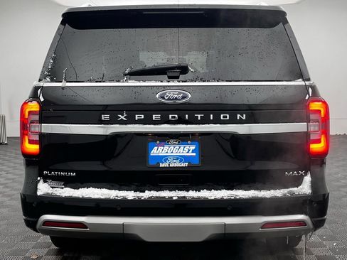 Used 2023 Ford Expedition Max Platinum image 9