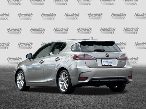 Used 2017 Lexus CT 200h w/ Accessory Package 2 FWD image 7