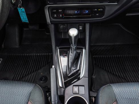 Used 2019 Toyota Corolla LE FWD image 27