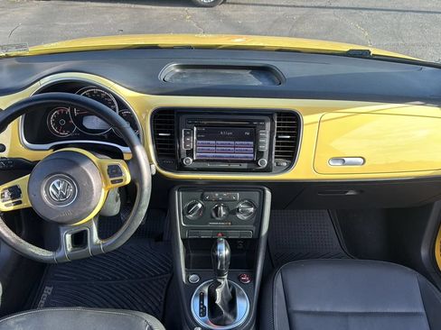 Used 2013 Volkswagen Beetle 2.5 FWD image 13