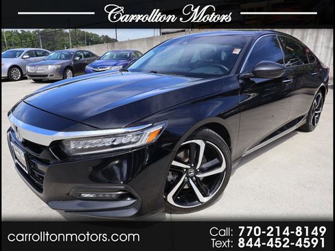 Used 2018 Honda Accord Touring image 1