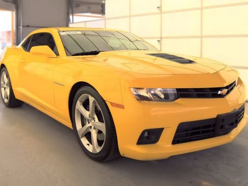 Used 2015 Chevrolet Camaro SS RWD image 1
