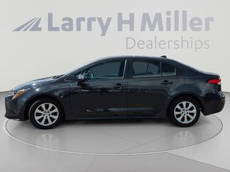 Used 2025 Toyota Corolla LE FWD video 2