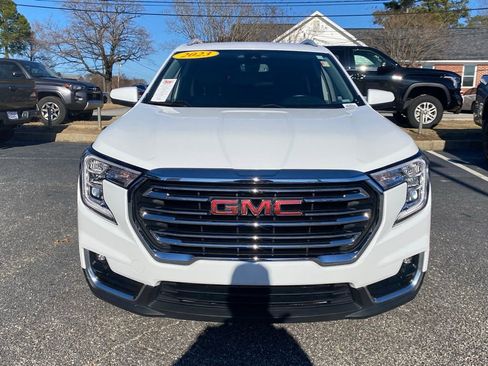 Used 2023 GMC Terrain SLT image 20