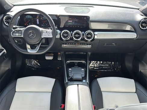 Certified 2023 Mercedes-Benz GLB 250 image 10