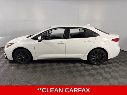 Used 2023 Toyota Corolla SE FWD image 5