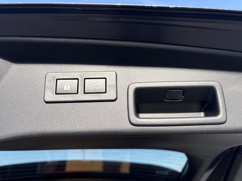 New 2026 Subaru Outback Limited image 15