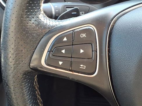 Used 2018 Mercedes-Benz GLA 250 4MATIC image 21