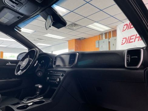 Used 2021 Kia Sportage S AWD/4WD image 12
