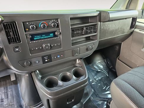 Used 2025 GMC Savana 2500 w/ Driver Convenience Package RWD image 11