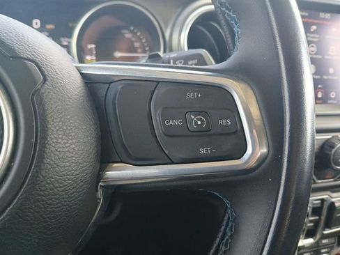 Used 2023 Jeep Wrangler Unlimited Rubicon 4xe AWD/4WD image 23