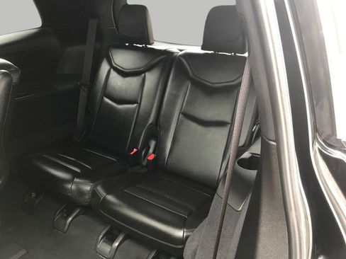 Certified 2025 Cadillac XT6 Premium Luxury image 21