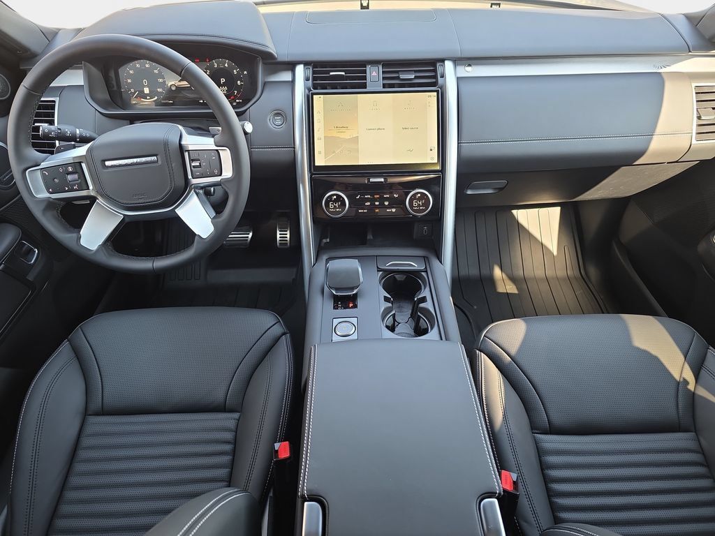 New 2026 Land Rover Discovery Limited Edition AWD/4WD image 9