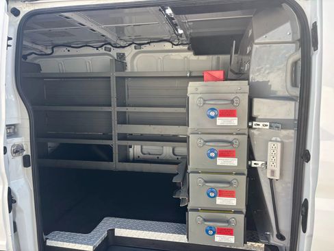 Used 2020 Ford Transit 250 Low Roof image 12