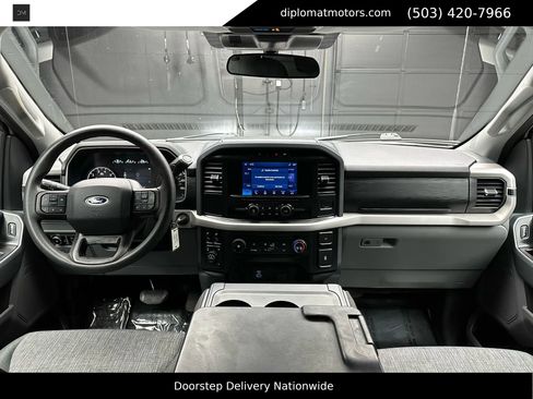 Used 2023 Ford F150 XLT w/ XTR Package image 26