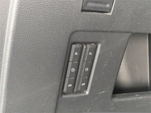 Used 2019 Ford Expedition Platinum image 14