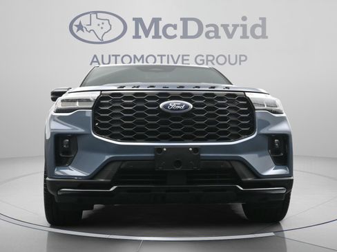 Used 2025 Ford Explorer ST-Line w/ Premium Package RWD image 26