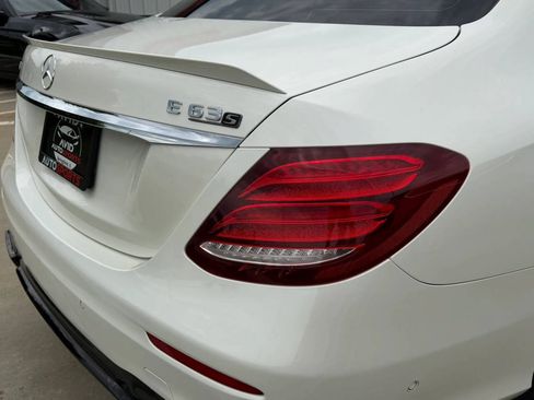 Used 2019 Mercedes-Benz E 63 AMG S image 50