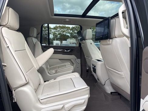 Used 2021 GMC Yukon XL Denali w/ Denali Ultimate Package image 19