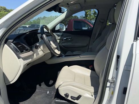 Used 2023 Volvo XC90 B6 Ultimate w/ Protection Package Premier AWD/4WD image 5