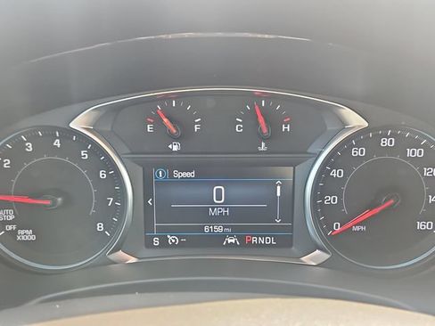 Used 2024 Chevrolet Equinox LT FWD image 16