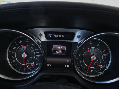 Used 2018 Mercedes-Benz SL 550 image 23