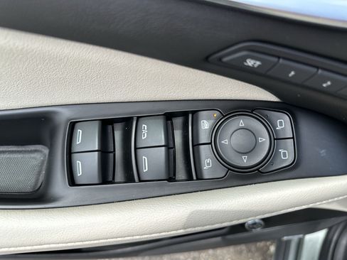 Used 2022 Buick Enclave Avenir w/ Avenir Technology Package AWD/4WD image 15