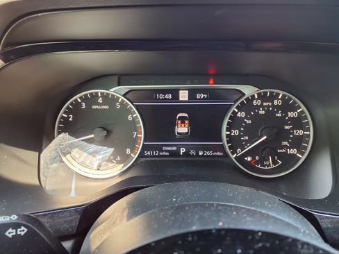 Used 2022 Nissan Pathfinder SL w/ SL Premium Package FWD image 26